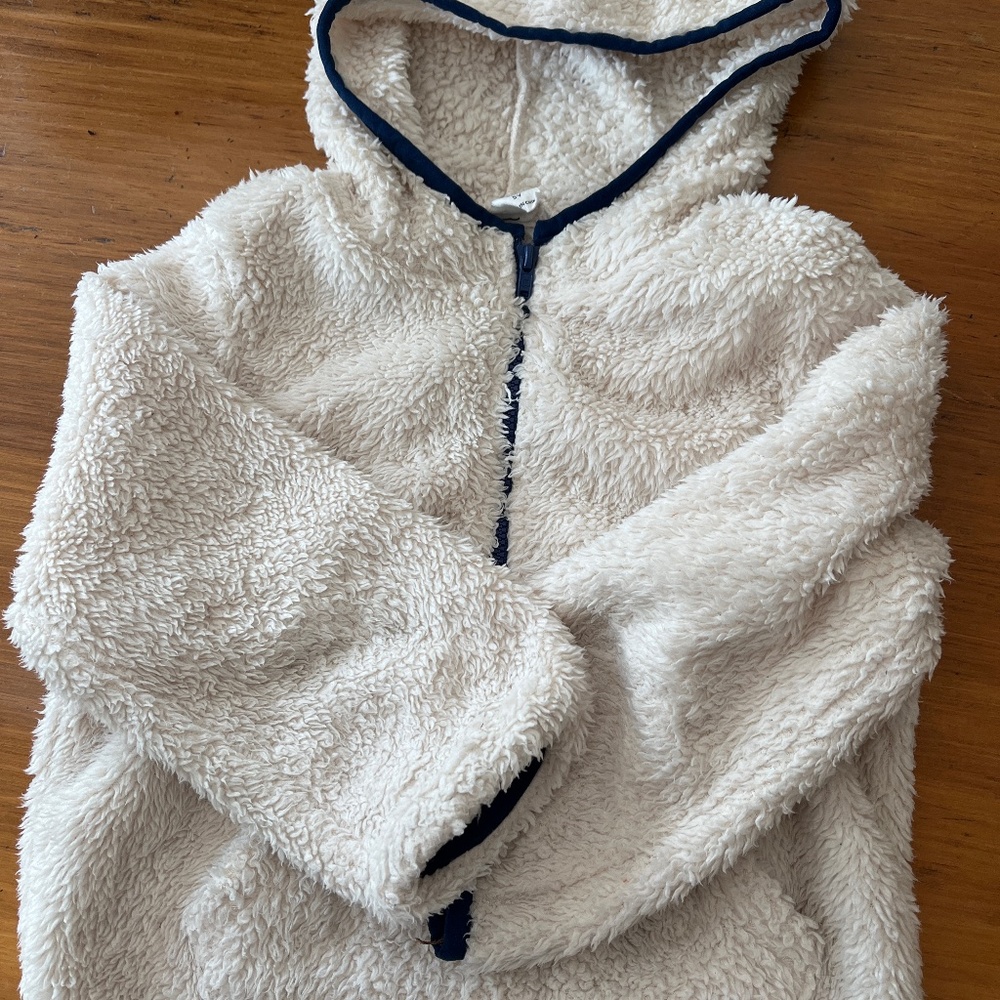Shein girl or boy fleece size 5years